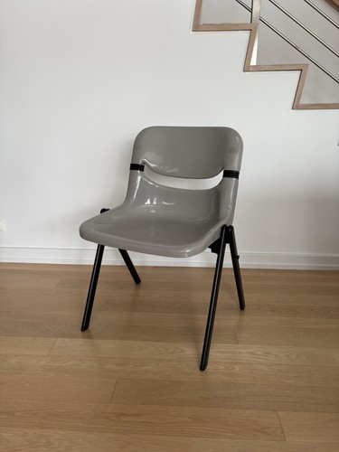 Vitra chair dorsal italy - dorsal,