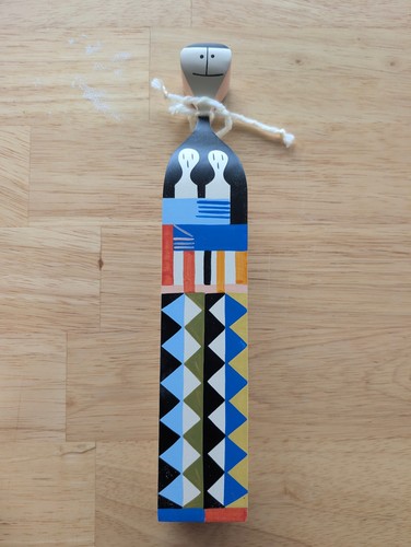 Vitra wooden doll 5 - wooden,